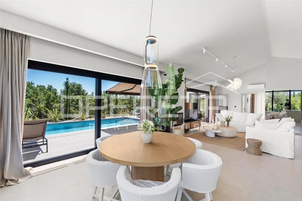 Luxury Designer Villa with Pool for Sale in Porec, Croatia - foto 6