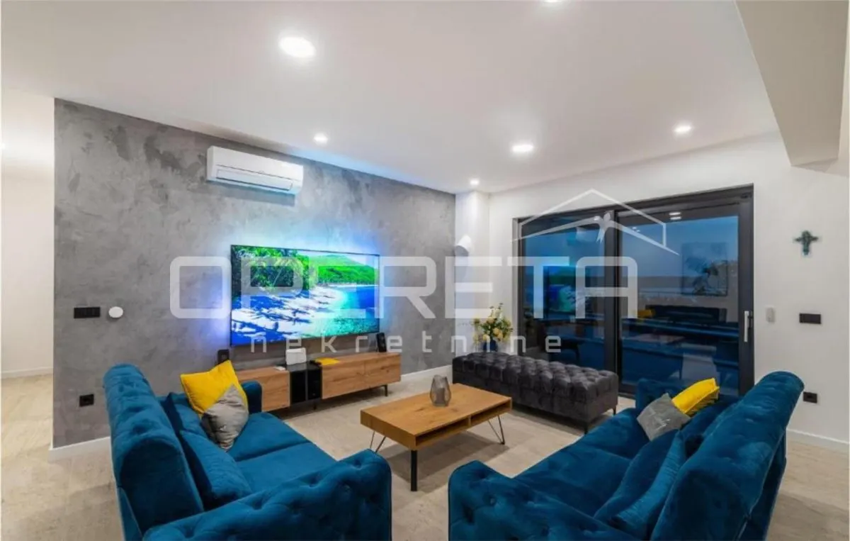 Detached Modern Villa with Sea View for Sale in Jasenice, Croatia - foto 16