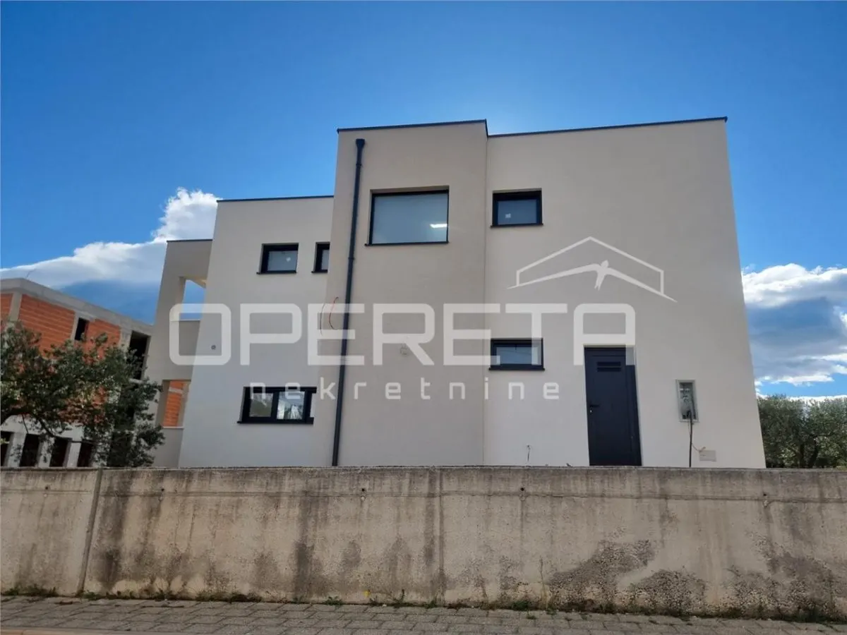 克罗地亚沃迪切现代家庭别墅，带泳池和花园，出售 - foto 11