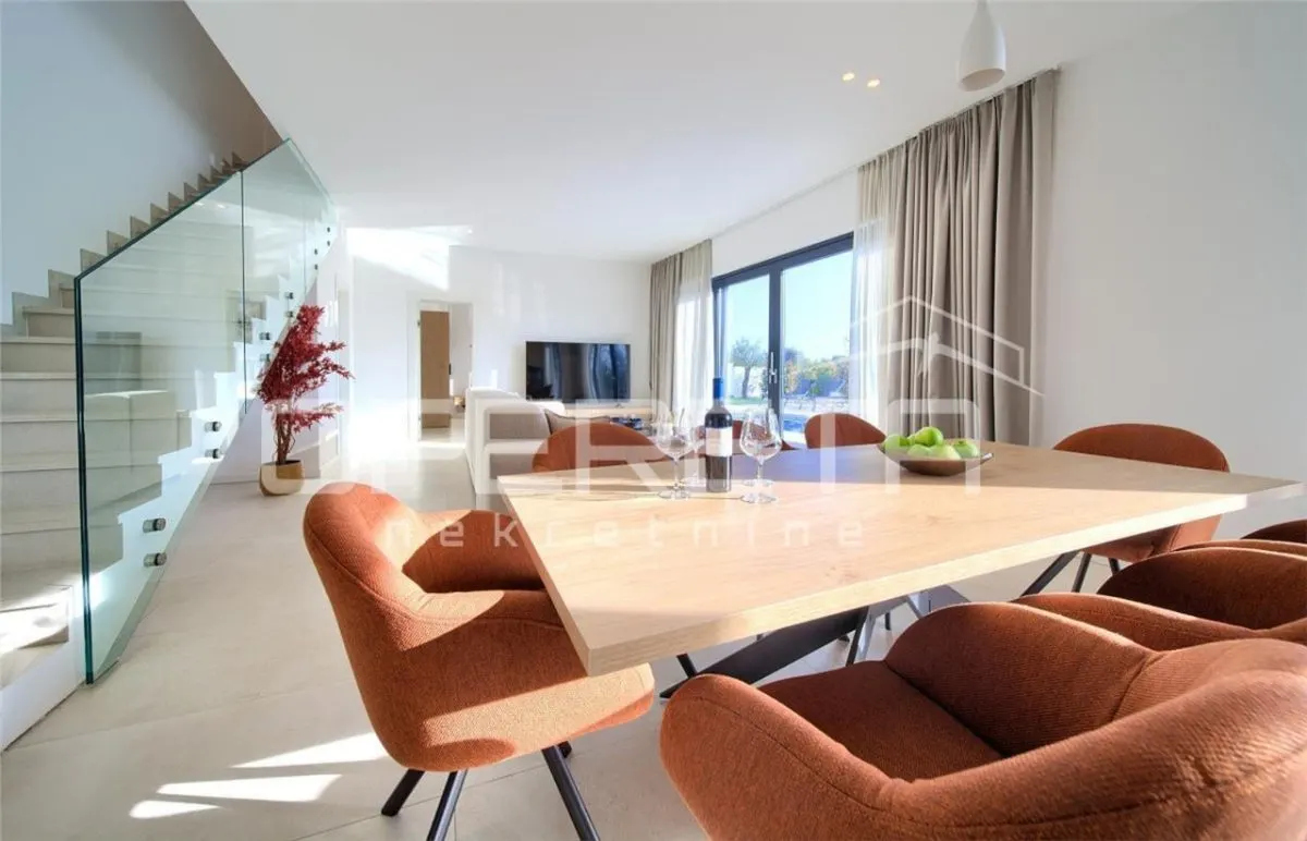Villa for Sale in Malinska, Krk, Croatia - foto 6