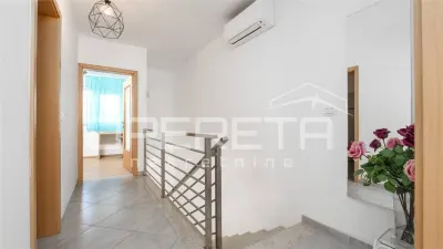 Villa moderna en venta en Umag, Croacia - foto 14