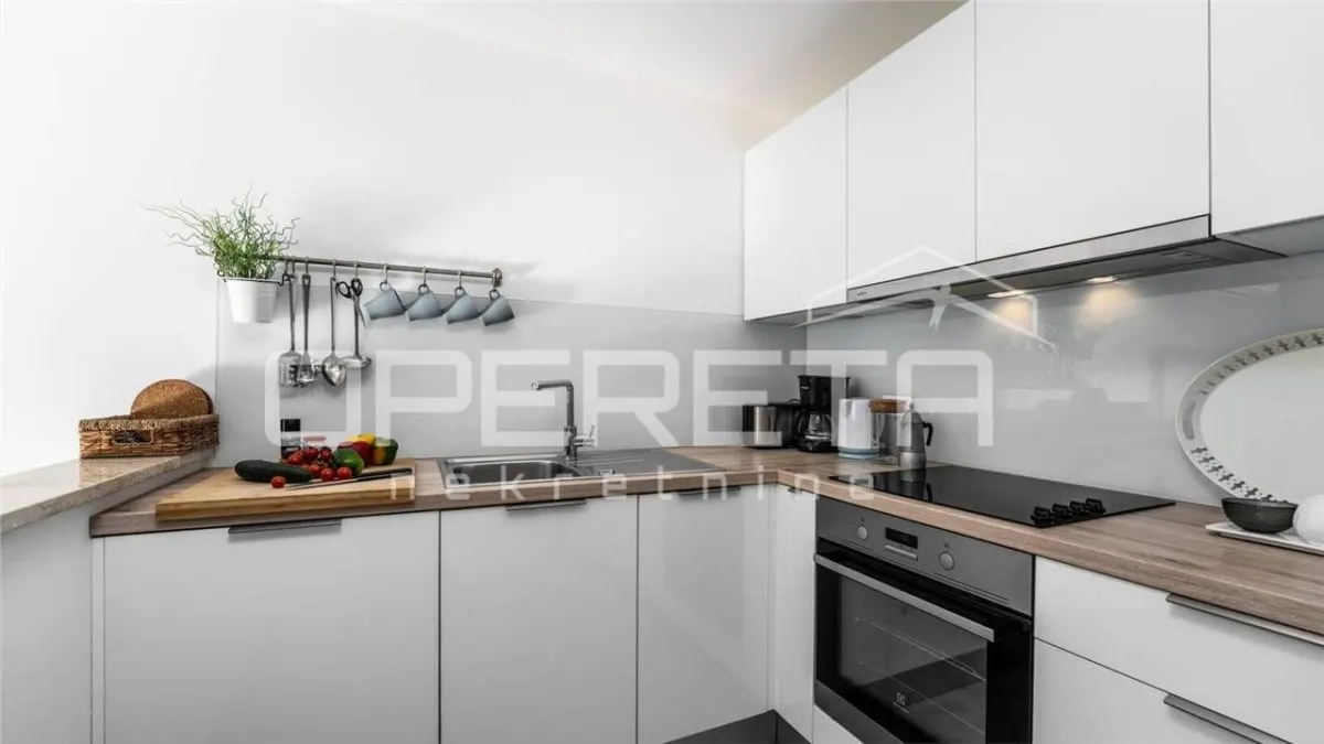 Villa moderna en venta en Umag, Croacia - foto 9