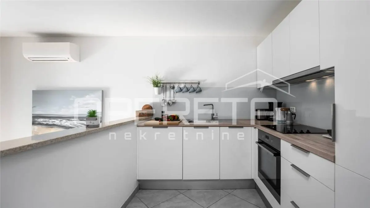 Villa moderna en venta en Umag, Croacia - foto 10
