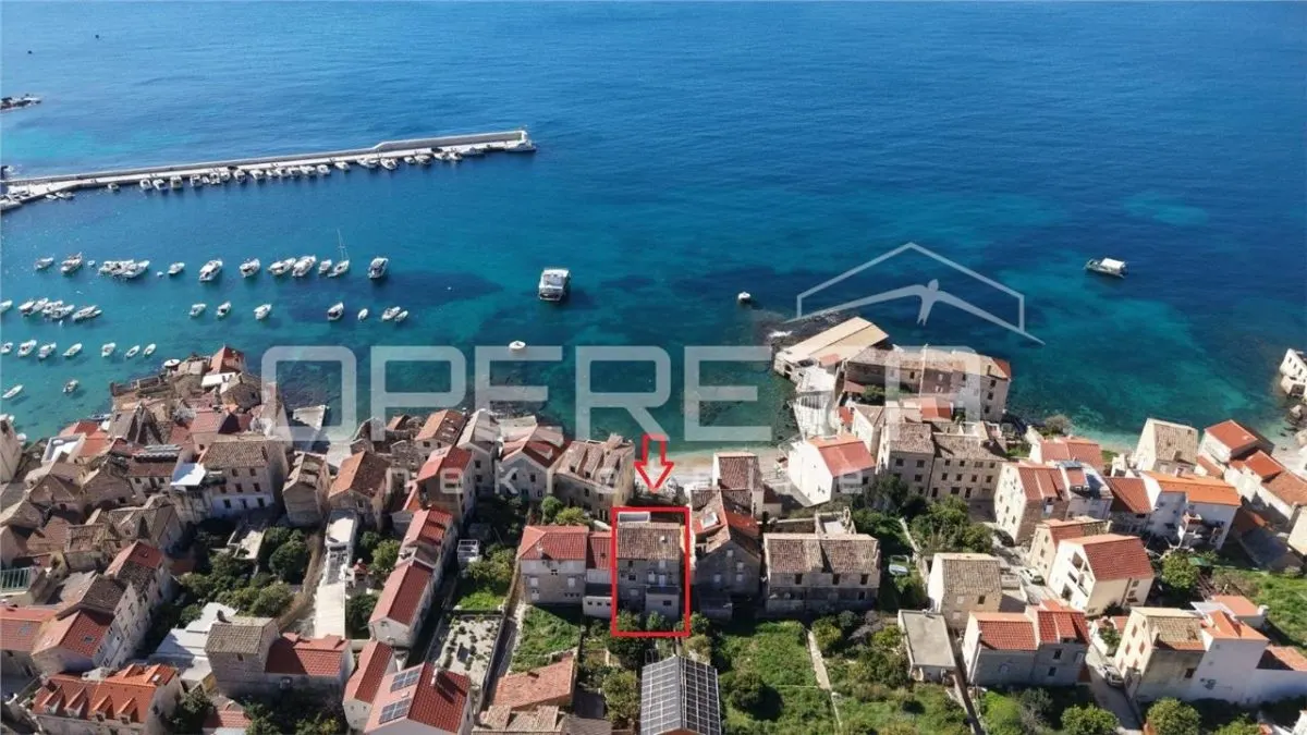克罗地亚科米扎出售的正宗石头别墅 – 海景第一线 - foto 1