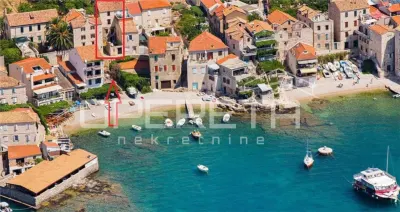 克罗地亚科米扎出售的正宗石头别墅 – 海景第一线 - foto 4