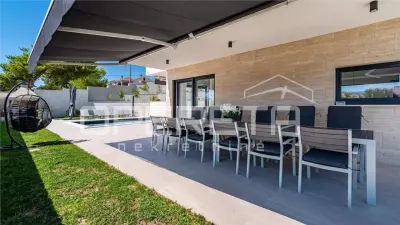 Semi-Detached Villa with Swimming Pool for Sale in Rab, Croatia - foto 4