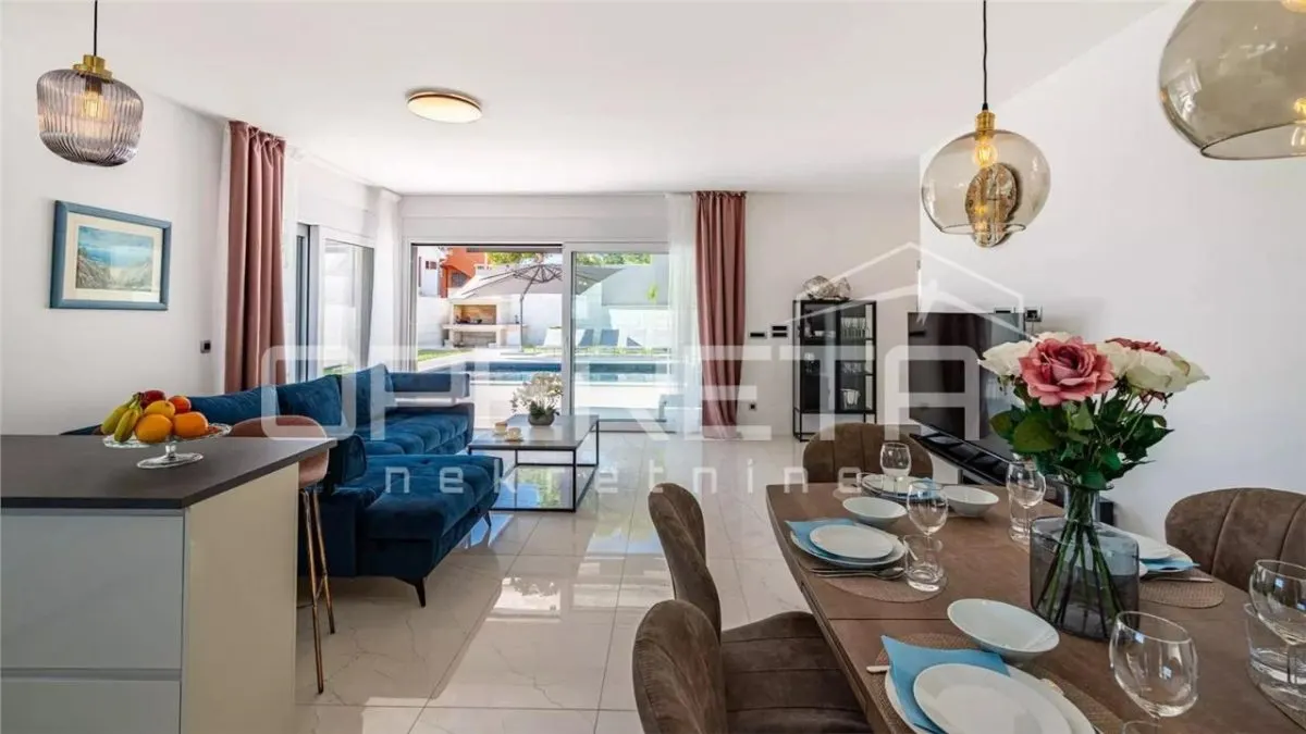 Semi-Detached Villa with Swimming Pool for Sale in Rab, Croatia - foto 6