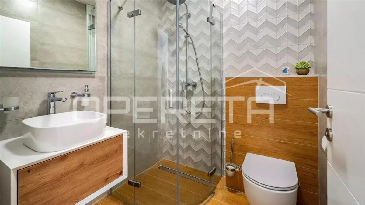 Semi-Detached Villa with Swimming Pool for Sale in Rab, Croatia - foto 8