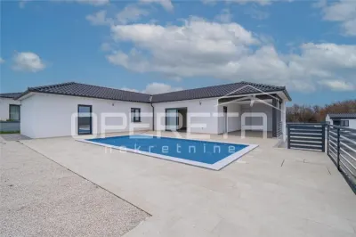 Villa Moderna en Venta en Marcana, Croacia - foto 15