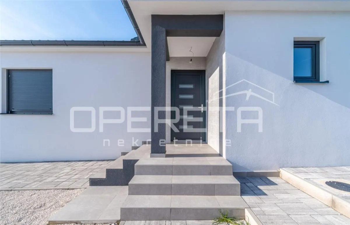 Villa Moderna en Venta en Marcana, Croacia - foto 3