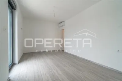 Villa Moderna en Venta en Marcana, Croacia - foto 7