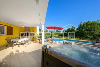 Modern Villa for Sale in Svetvincenat, Central Istria, Croatia - foto 18