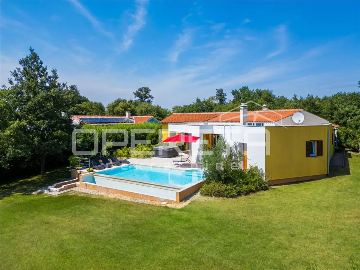 Modern Villa for Sale in Svetvincenat, Central Istria, Croatia - foto 20