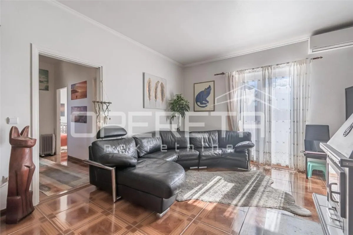 Villa con Piscina en Venta en Marcana, Croacia - foto 6
