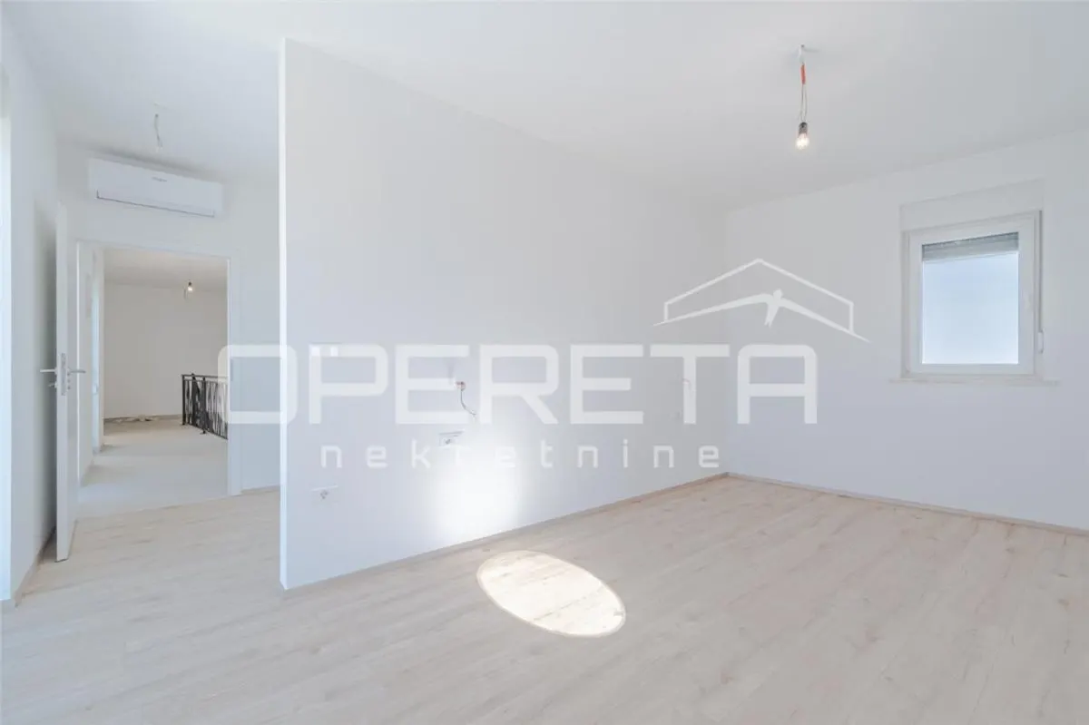 Casa Pareada en Venta en Liznjan, Istria, Croacia - foto 14
