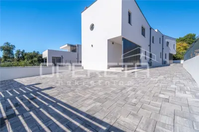 Casa Pareada en Venta en Liznjan, Istria, Croacia - foto 16