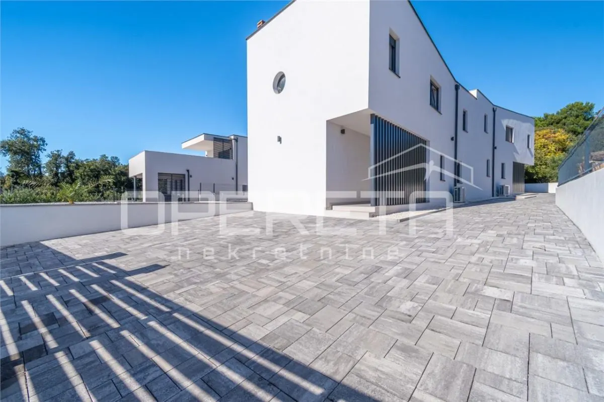 Casa Pareada en Venta en Liznjan, Istria, Croacia - foto 16