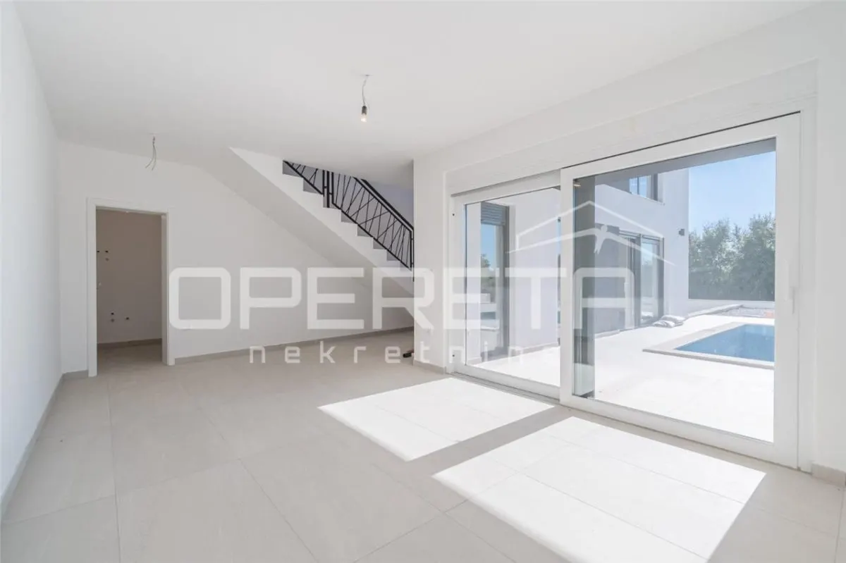Casa Pareada en Venta en Liznjan, Istria, Croacia - foto 6