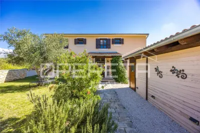 Detached Villa for Sale in Svetvincenat, Croatia - foto 4