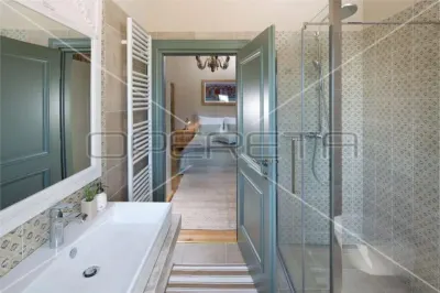 Villa Exclusiva con Vistas al Mar en Venta en Kanfanar, Croacia - foto 18