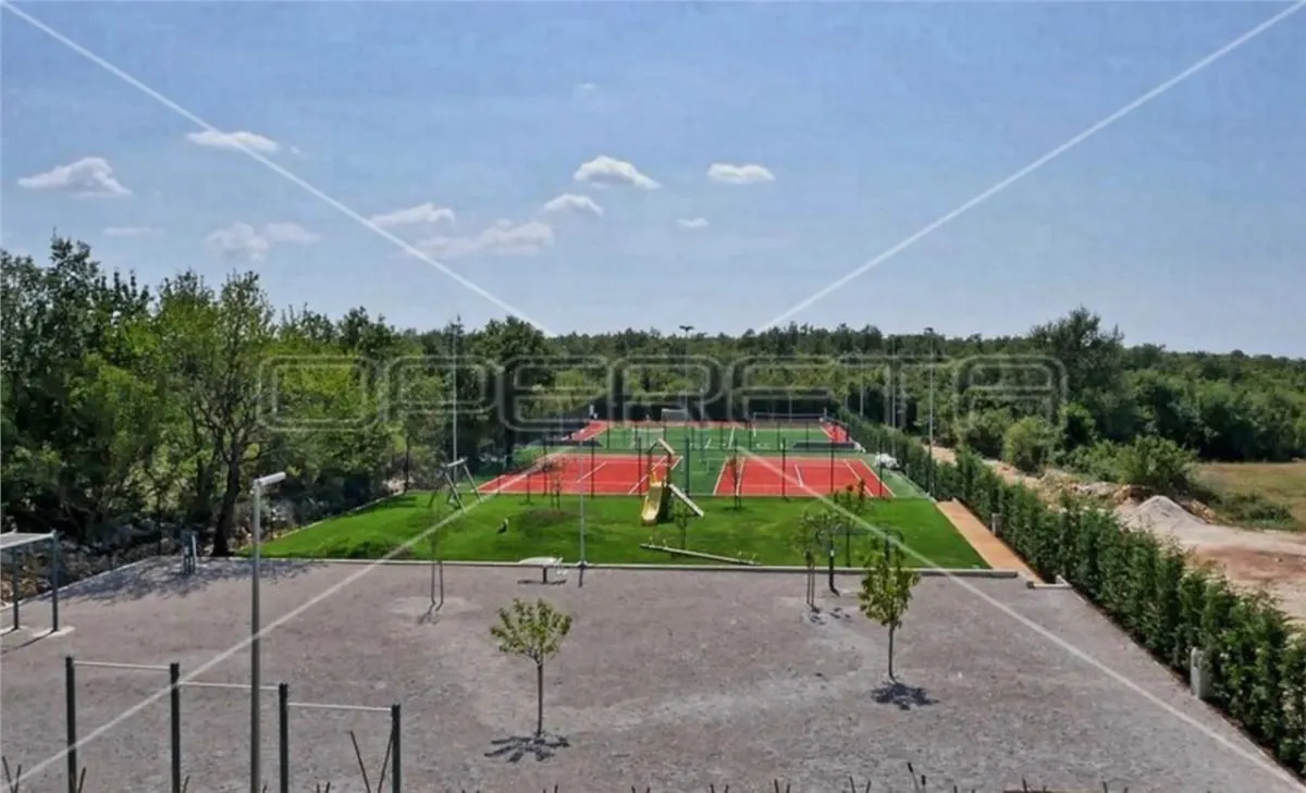 Villa Exclusiva con Vistas al Mar en Venta en Kanfanar, Croacia - foto 21