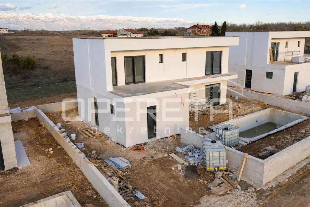 Modern Villa with Pool for Sale in Privlaka, Croatia - foto 14
