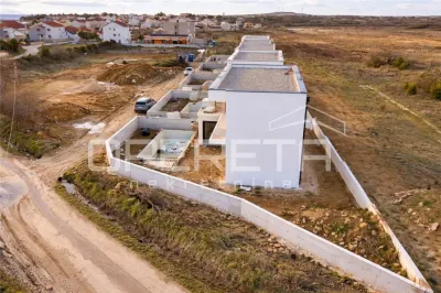 Modern Villa with Pool for Sale in Privlaka, Croatia - foto 5