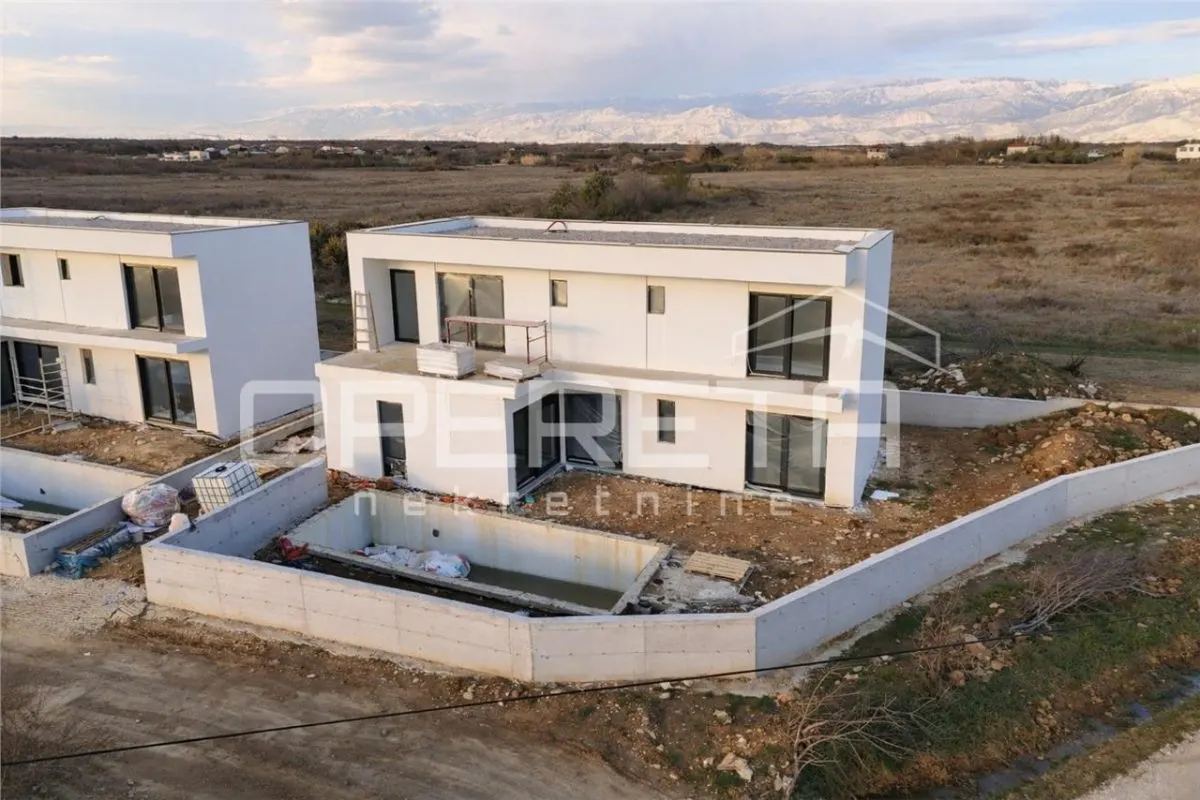Modern Villa with Pool for Sale in Privlaka, Croatia - foto 20