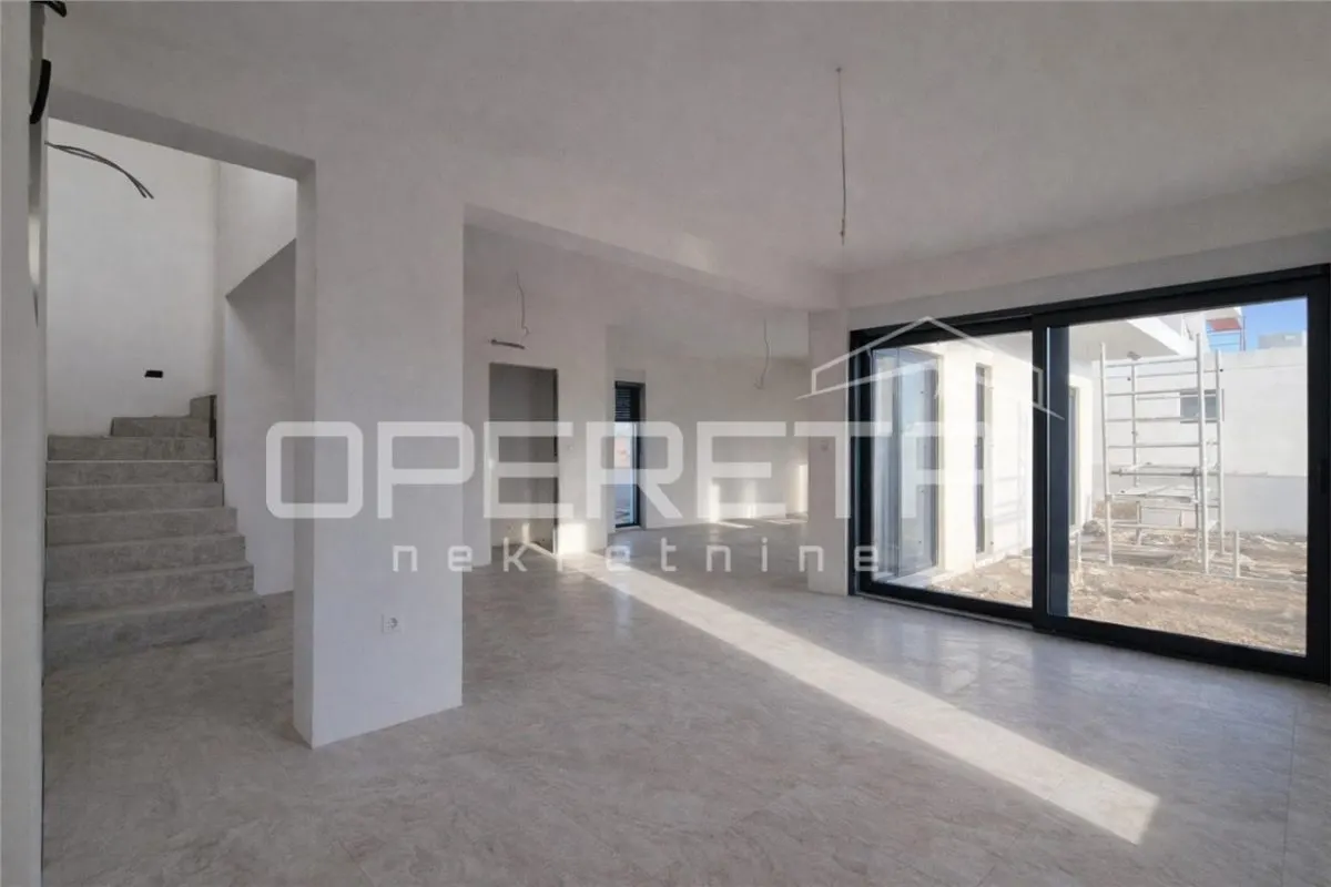 Modern Villa with Pool for Sale in Privlaka, Croatia - foto 5