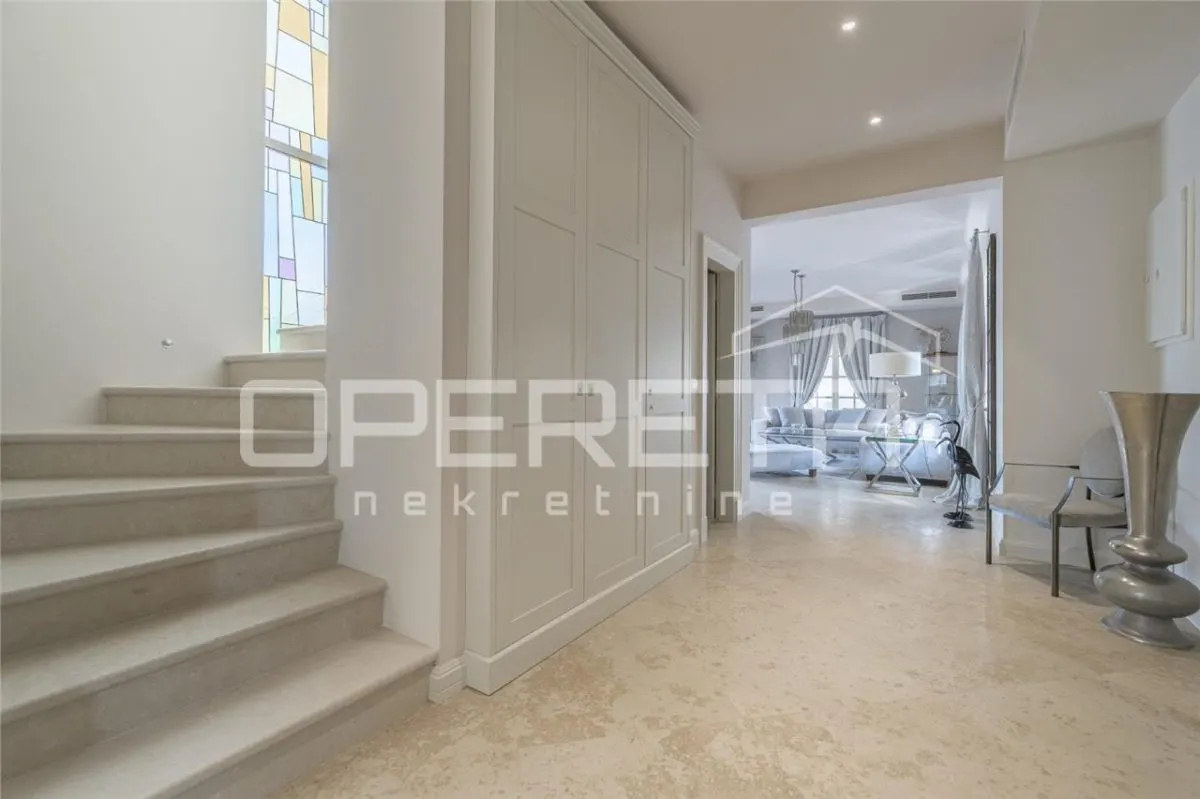 Luxury Villa with Pool for Sale in Tar, Croatia (Near Poreč, Istria) - foto 8