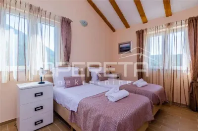 Villa for Sale in Croatia, Đurinici - foto 12