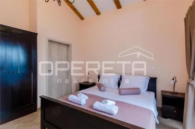 Villa for Sale in Croatia, Đurinici - foto 15