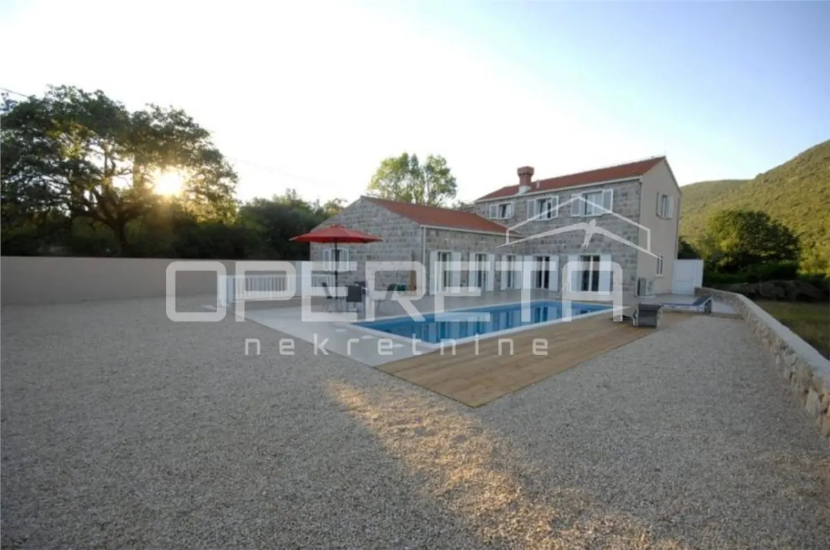 Villa for Sale in Croatia, Đurinici - foto 23