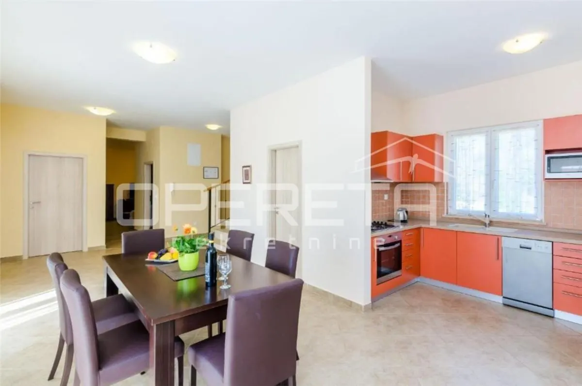 Villa for Sale in Croatia, Đurinici - foto 9