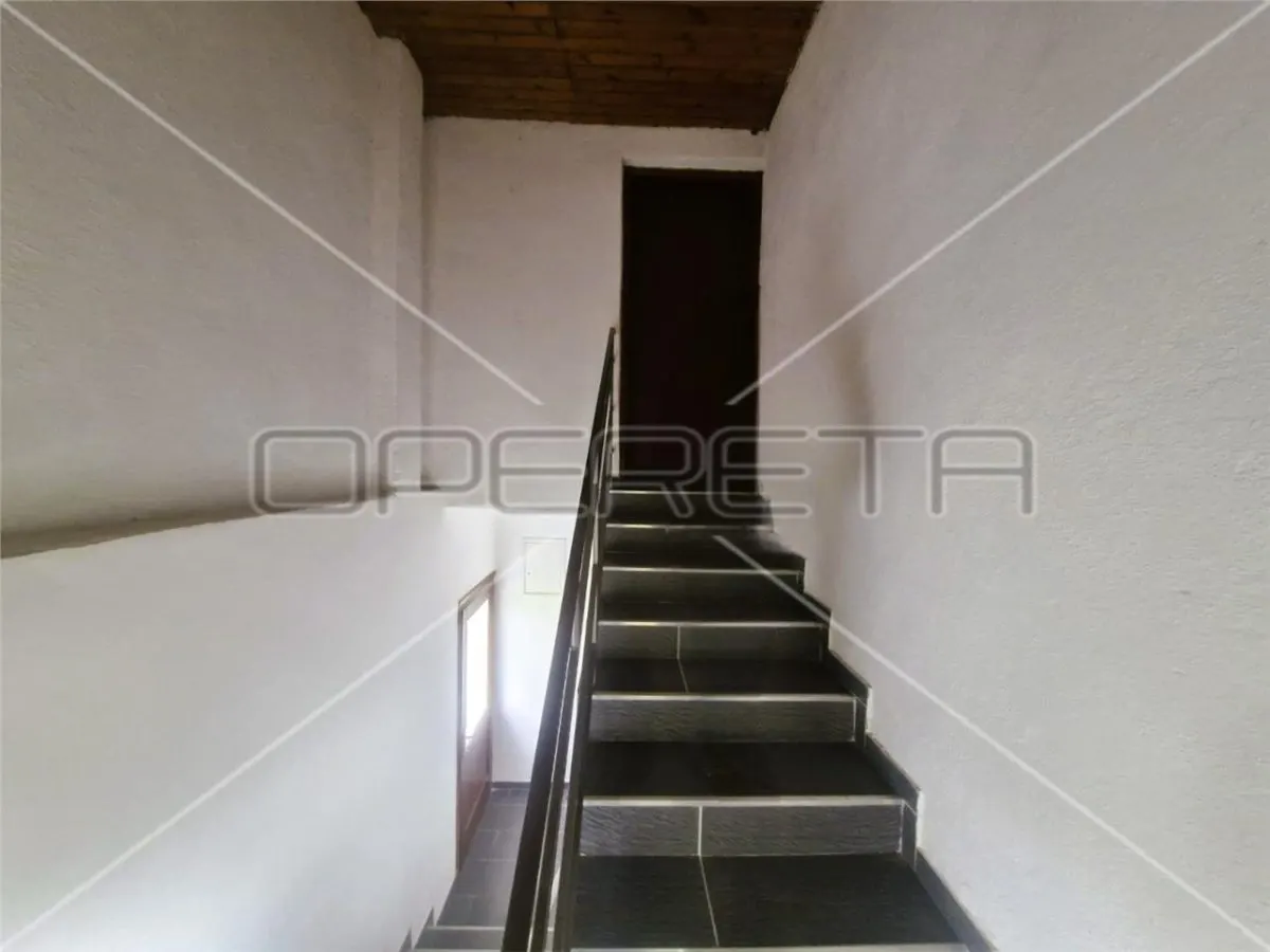 Maison Individuelle à Vendre à Kraljevec na Sutli, Croatie - foto 16