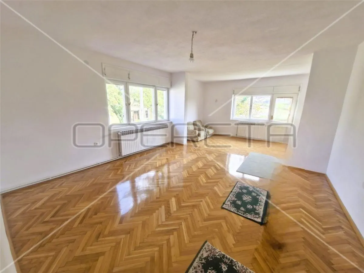Maison Individuelle à Vendre à Kraljevec na Sutli, Croatie - foto 4