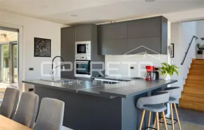 Villa Moderne à Vendre à Porec, Croatie - foto 6