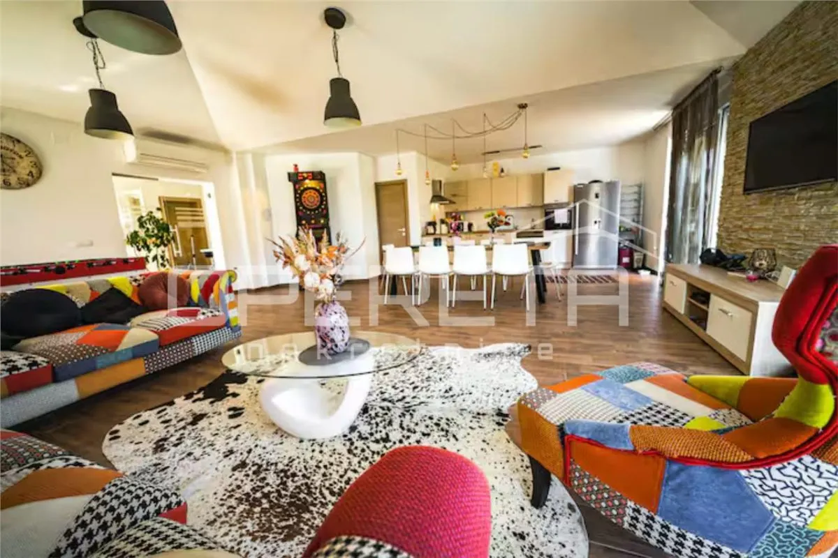 Villa Unifamiliar en Venta en Marcana, Croacia - foto 7