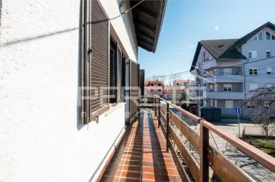 Villa en Venta en Rudeševo, Zagreb, Croacia - foto 22