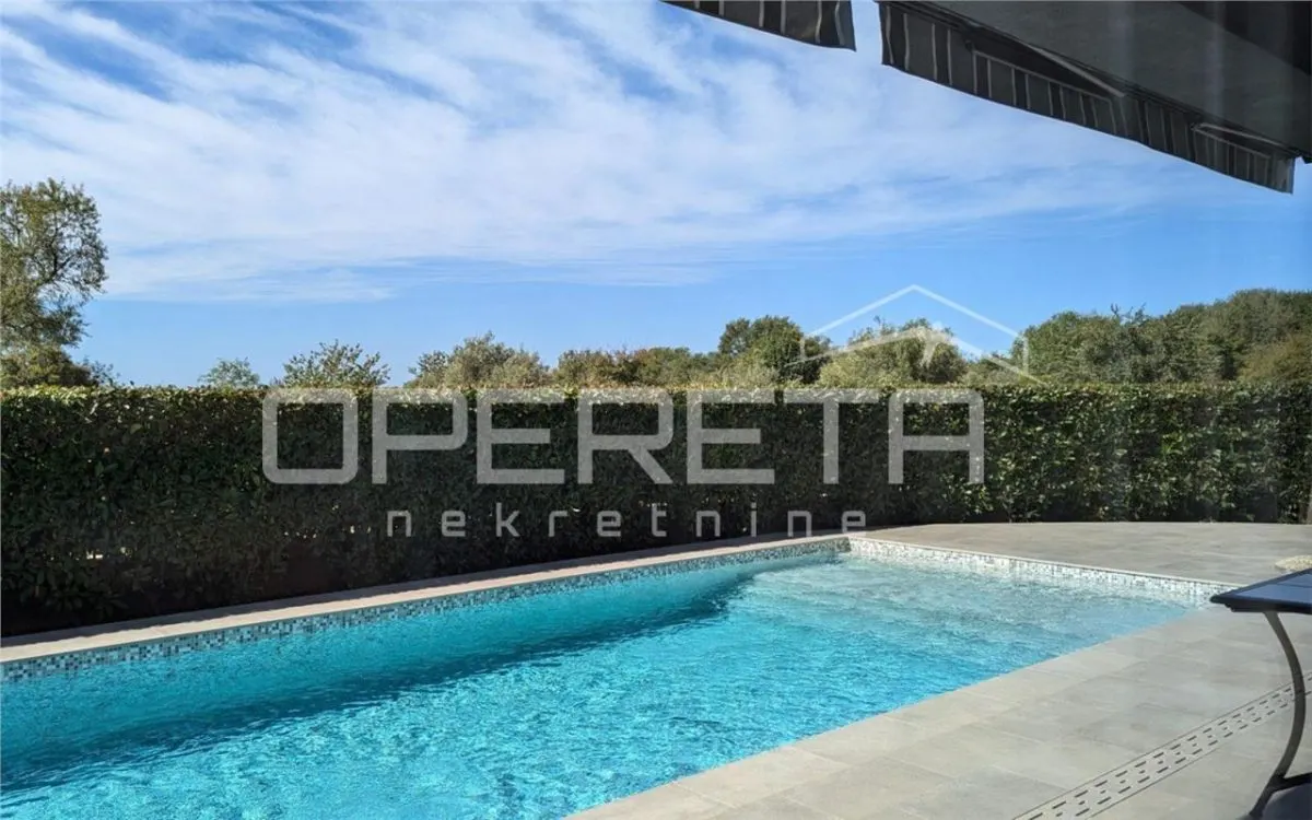 Villa Moderne de Luxe à Vendre à Porec, Croatie - foto 17
