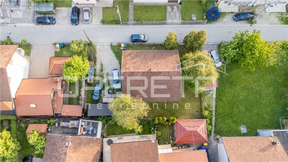 Villa Individuelle à Rénover à Vendre à Zagreb, Sveta Klara - foto 11