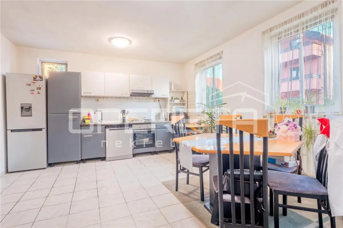 Villa Individuelle à Rénover à Vendre à Zagreb, Sveta Klara - foto 4