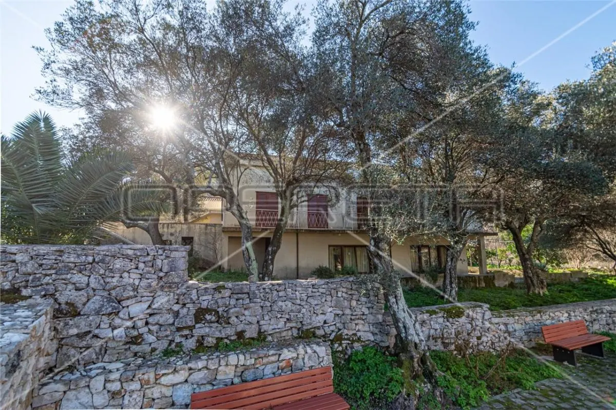 Villa Property for Sale in Žrnovo, Croatia - foto 19