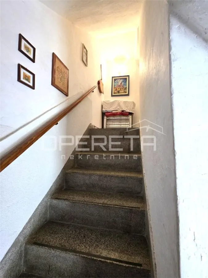 Casa de Piedra Auténtica en Venta en Trogir, Croacia – 105m² en 3 Plantas - foto 18