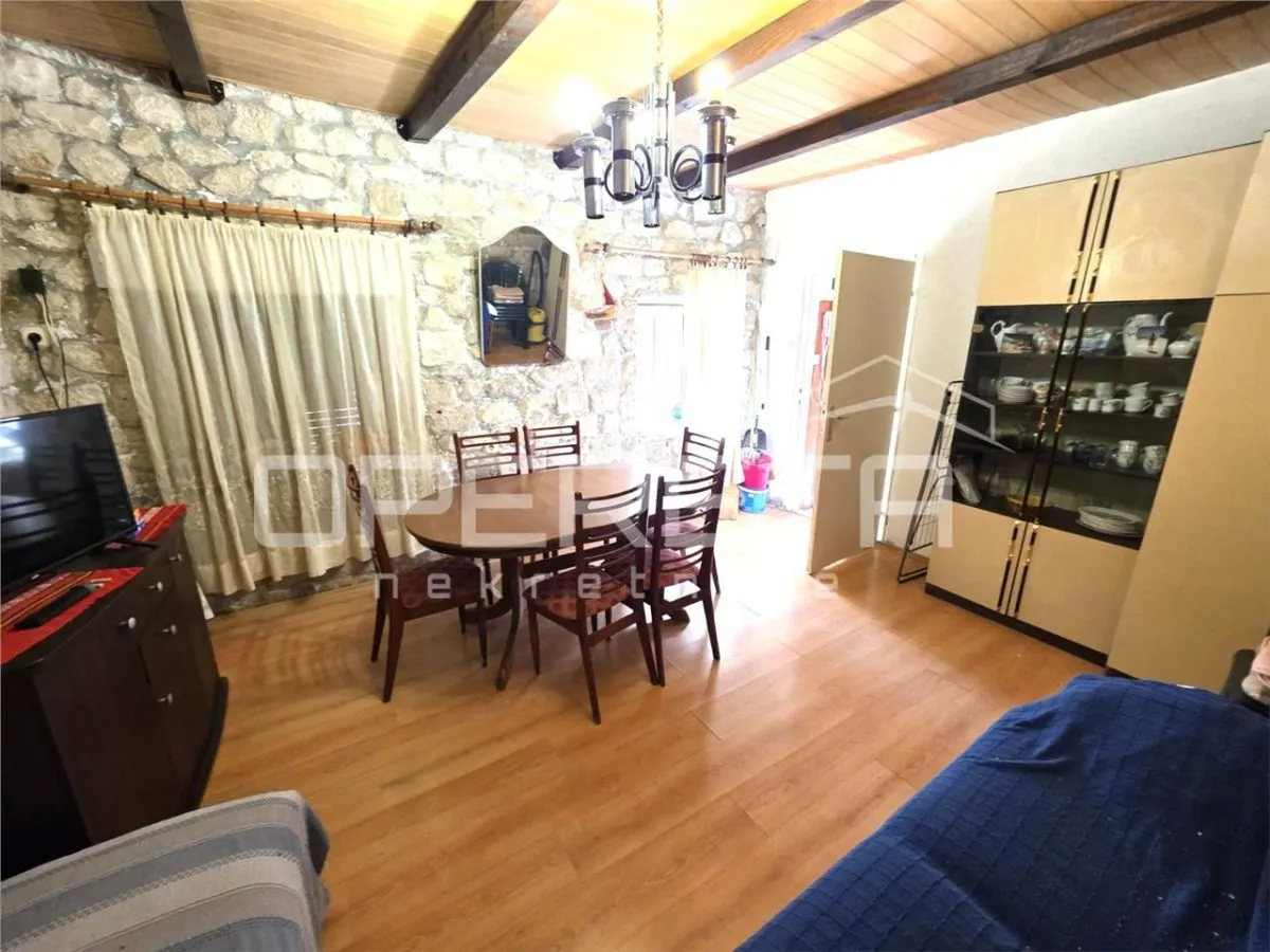 Casa de Piedra Auténtica en Venta en Trogir, Croacia – 105m² en 3 Plantas - foto 21