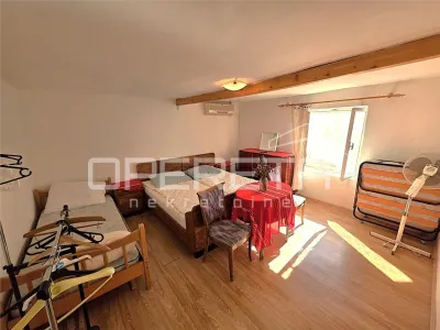 Casa de Piedra Auténtica en Venta en Trogir, Croacia – 105m² en 3 Plantas - foto 22