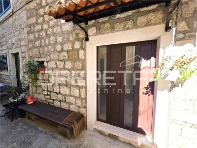 Casa de Piedra Auténtica en Venta en Trogir, Croacia – 105m² en 3 Plantas - foto 23