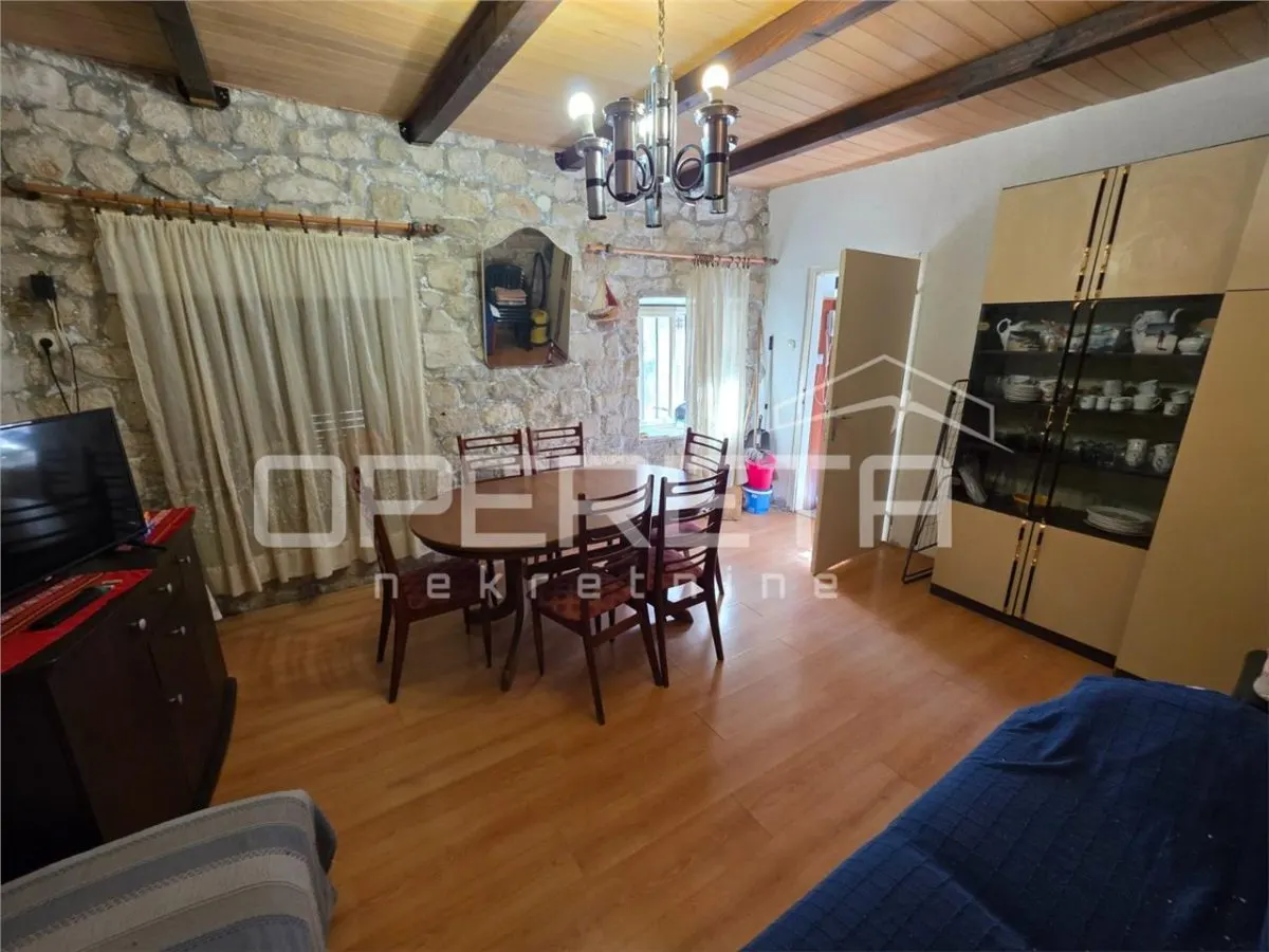 Casa de Piedra Auténtica en Venta en Trogir, Croacia – 105m² en 3 Plantas - foto 7
