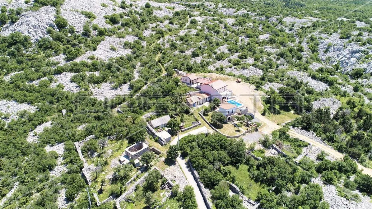 Villa Exceptionnelle avec Piscine au Parc Naturel de Velebit, Jablanac, Croatie - foto 10