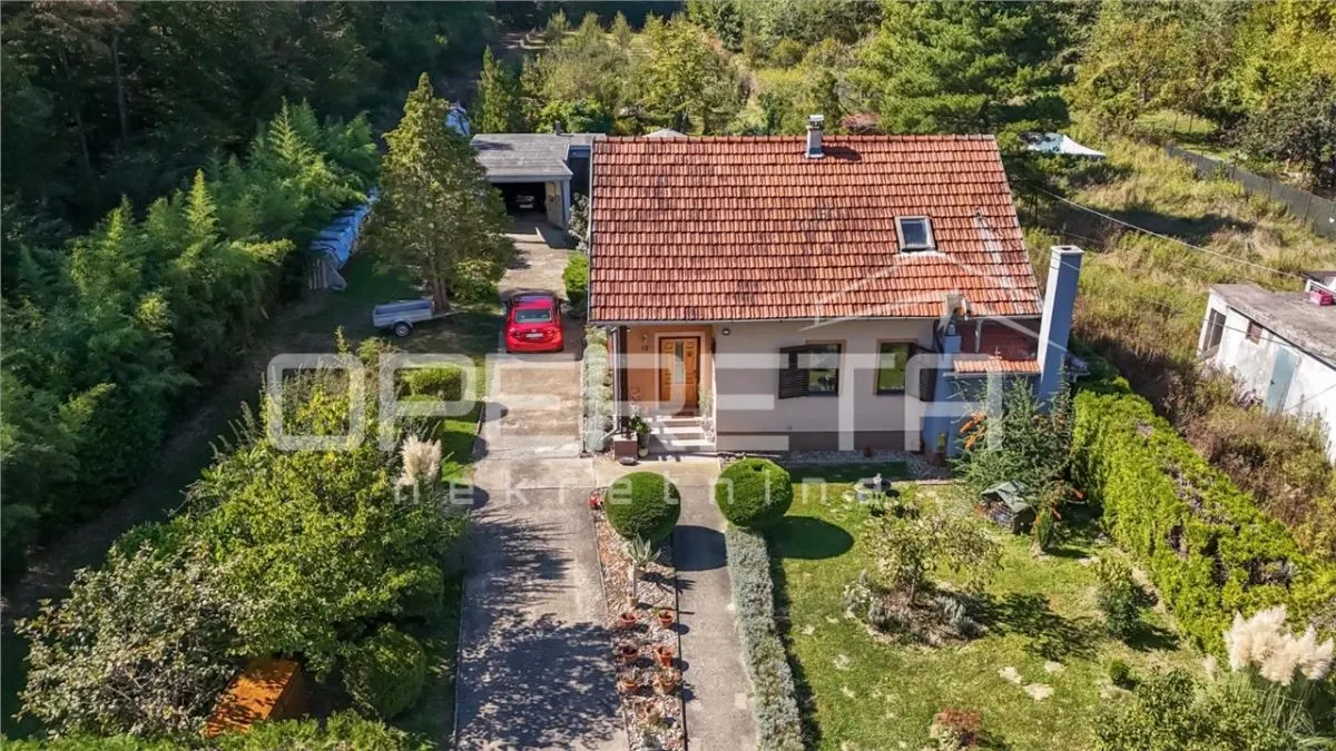 Villa en Venta en Lekenik, Croacia - foto 2